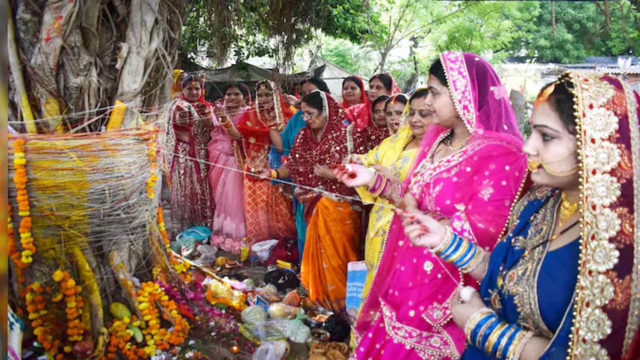 Vat Saptami Vrat 2026: वट सप्तमी व्रत आज, जान लें शुभ मुहूर्त, महत्व और पूजा विधि