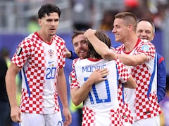 Croatia Battle Past Ghana To Sew Up FIFA World Cup Last 32 Spot