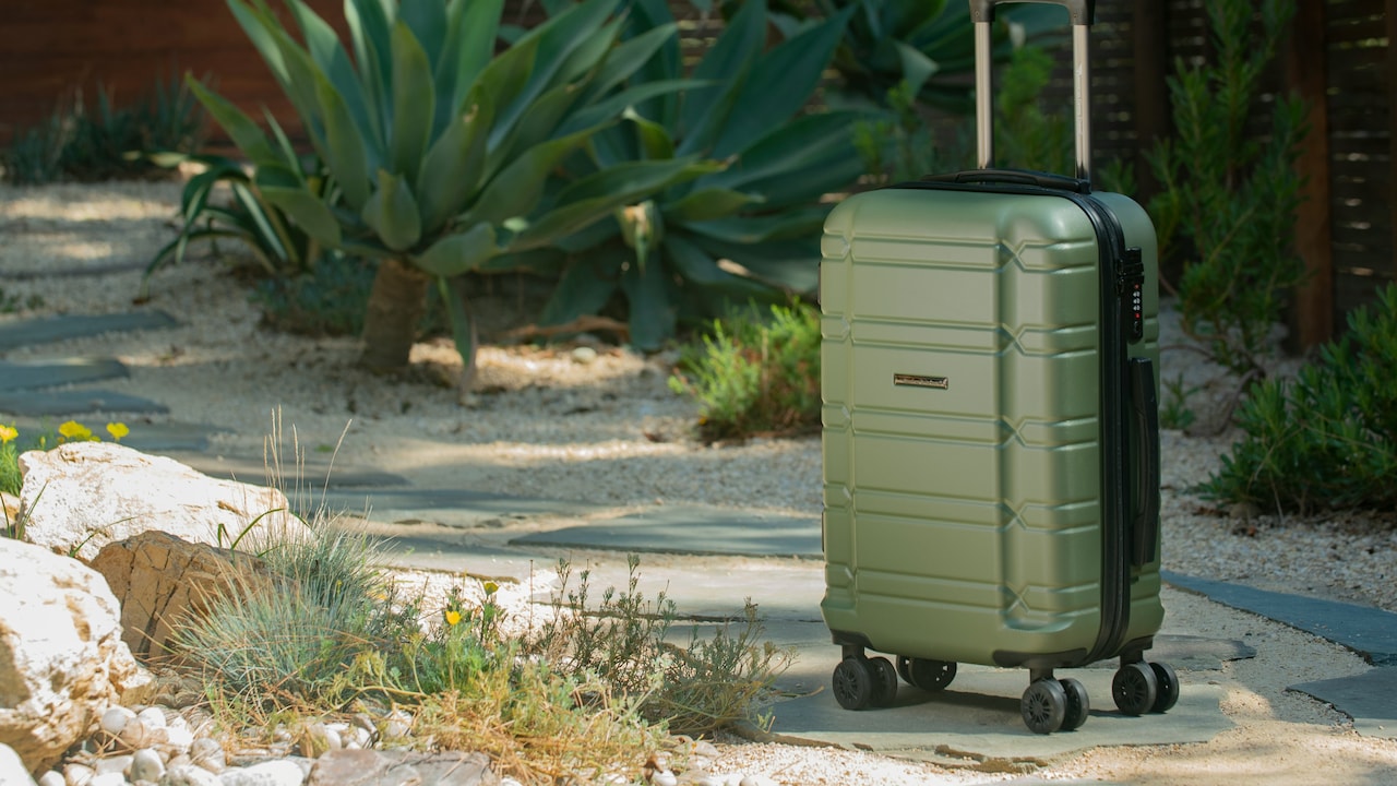 5 Cabin Luggage Upgrades That Can Save Time At Airports 5 Cabin Luggage Upgrades That Can Save Time At Airports