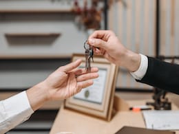 Man Leaves Corporate Life To Become Real Estate Broker, Shares 9 Shocking Realities: 'Lubricate The System'