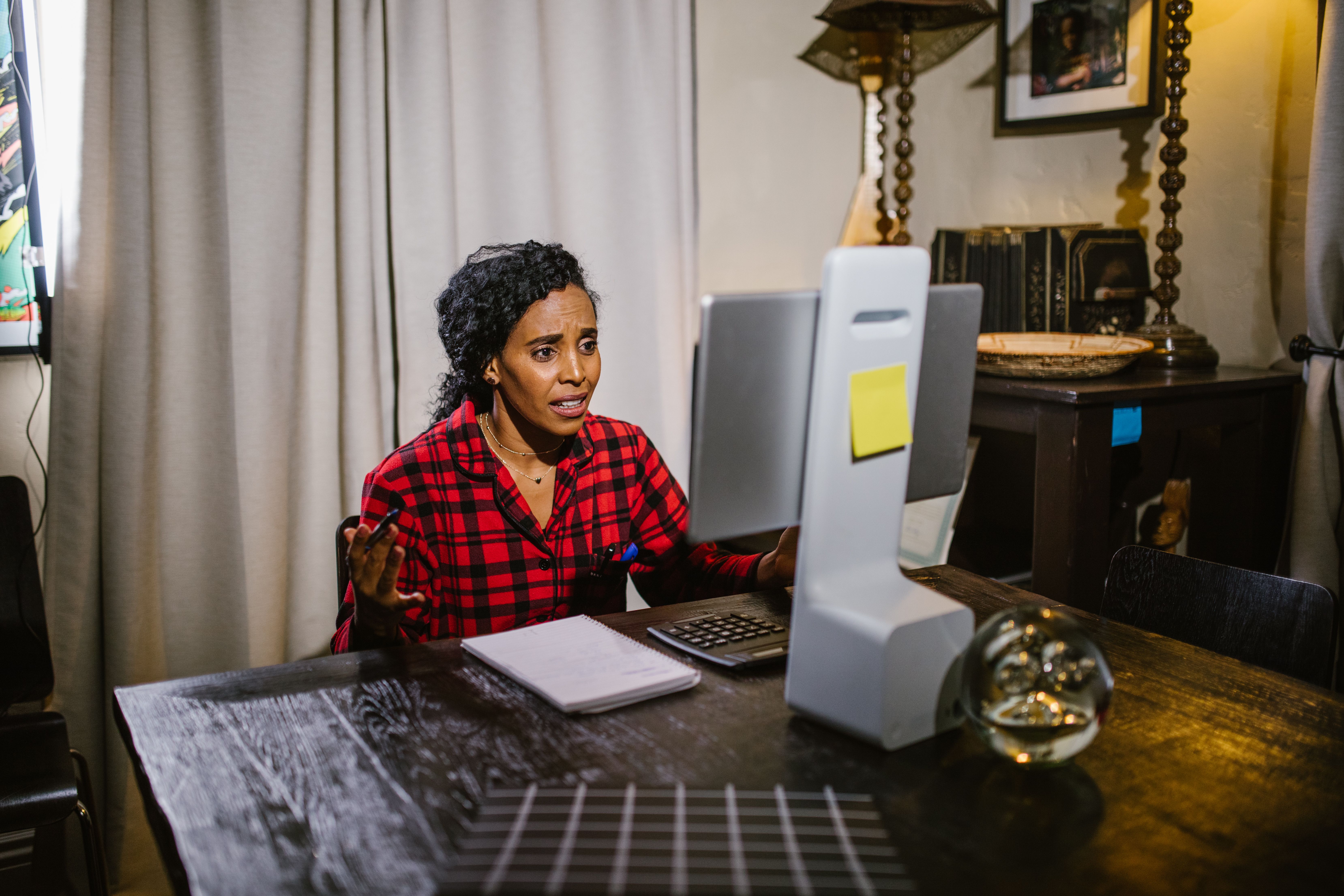 Woman 'Flabbergasted' After Company Sets Up Zoom Call With Sole Purpose To Reject Her: 'Feeling Humiliated'