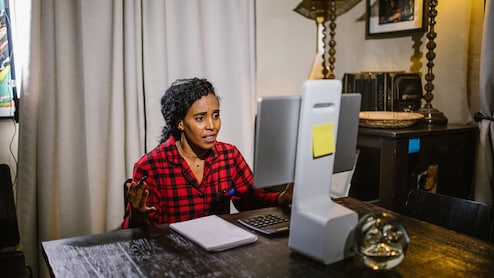 Woman 'Flabbergasted' After Company Sets Up Zoom Call With Sole Purpose To Reject Her: 'Feeling Humiliated'