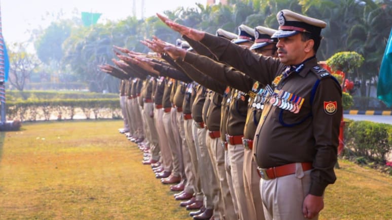गाजियाबाद में अपराधियों की खैर नहीं, 4 ACP के साथ हर गली छानेगी पुलिस, लोनी-खोड़ा में लिए खास एक्शन शुरू
