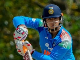 'ऐसे बात नहीं बनेगी', तीसरे मैच में भी हुए नाकाम, तो सोशल मीडिया ने वैभव सूर्यवंशी को घेरा