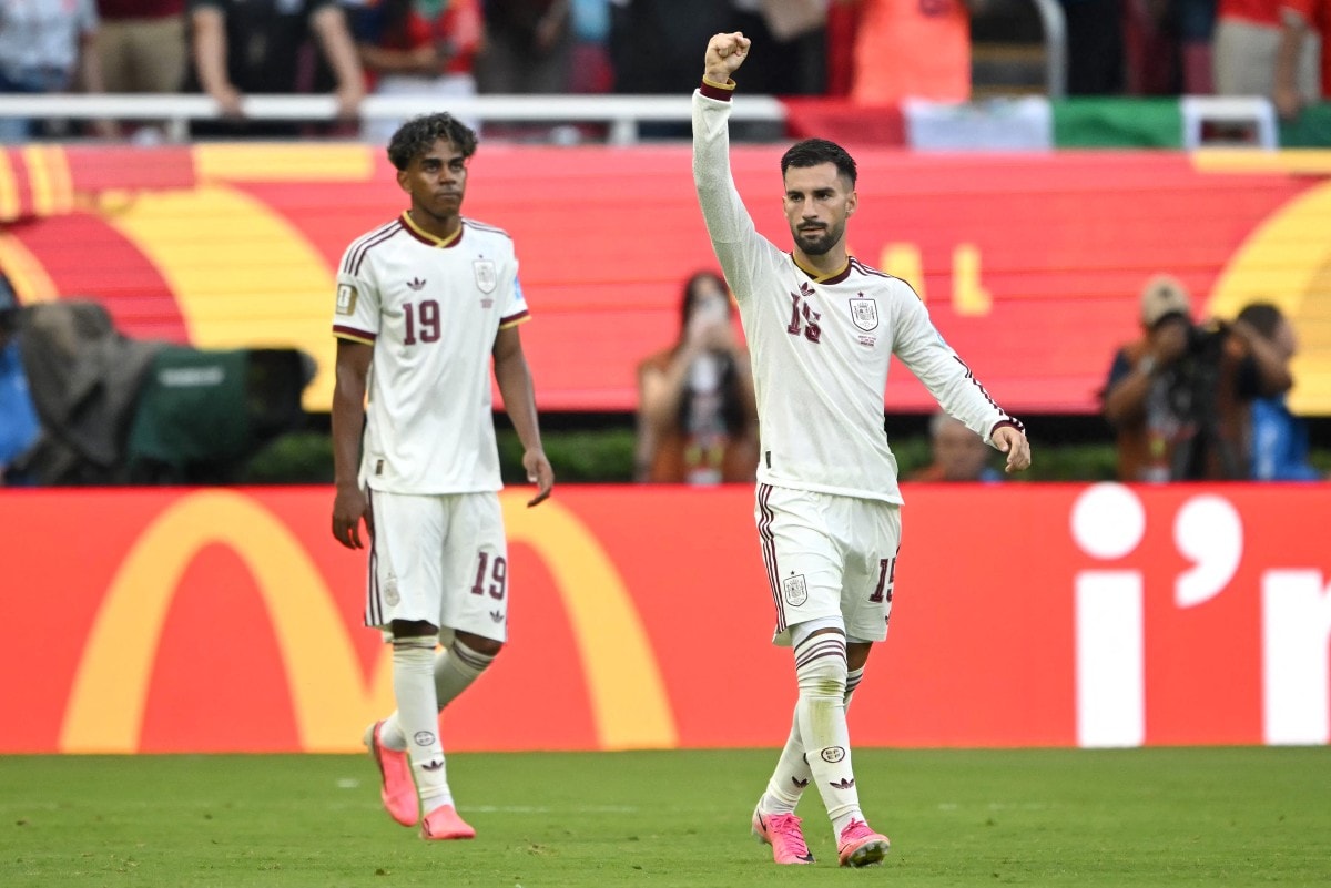 FIFA WC: Spain Shatter Uruguay's Dream As Debutants Cape Verde Reach Knockouts