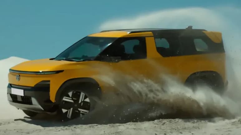 Tata Sierra.ev का नया अवतार 30 जून को! सिंगल चार्ज में सीधे दिल्&zwj;ली से मनाली, फीचर्स ऐसे... जैसे लग्जरी महल