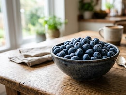 Can Blueberries Boost Brain Health? Review Links Berry Compounds To Better Child Behaviour
