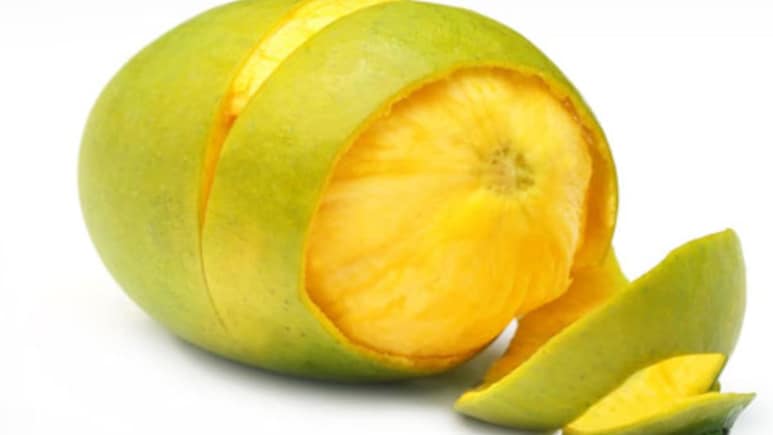 आम खाकर छिलके फेंक देते हो? रिसर्च में खुला राज, स्किन से लेकर कई तरह से आ सकता है काम