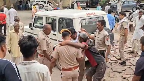 डीग में जमीन के लिए दो पक्षों ने बरसाई गोलियां, 7 लोग घायल; छावनी में तब्दील मुरार गांव