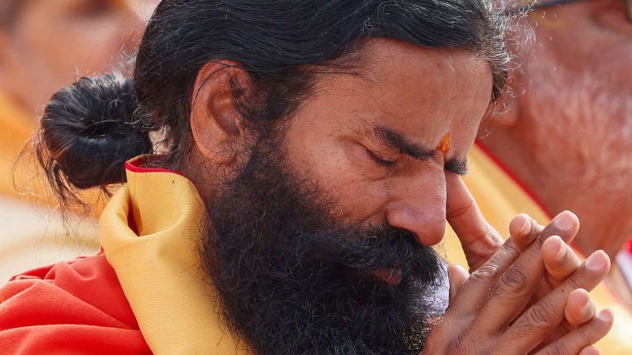 चाहे हम आज हिंदू, मुसलमान, सिख, ईसाई, जैन, बौद्ध पर हमारा डीएनए योग वाला: बाबा रामदेव
