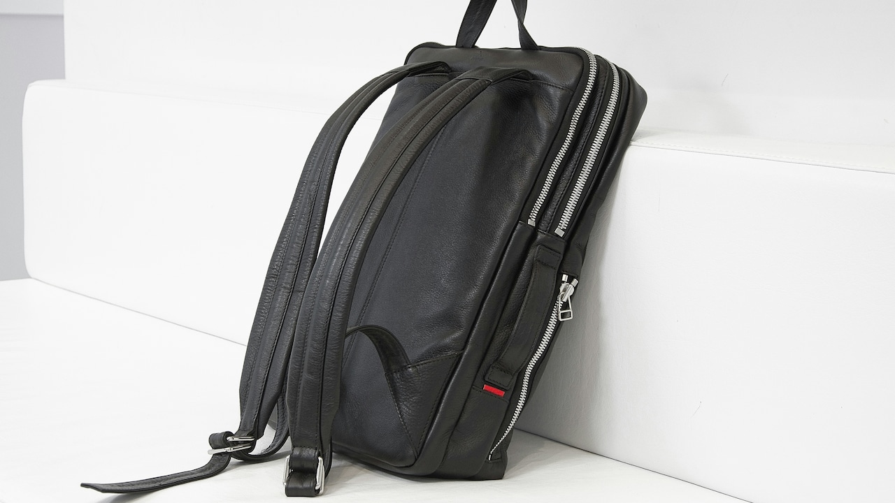 Anti-Theft Bags Explained: Useful Safety Features And Marketing Gimmicks Anti-Theft Bags Explained: Useful Safety Features And Marketing Gimmicks