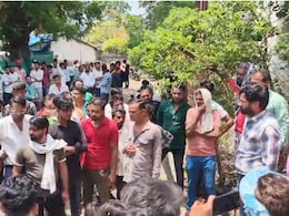 हरदा: स्मार्ट मीटर के विरोध में सिराली में धरना-प्रदर्शन, उपभोक्ताओं ने विद्युत विभाग कार्यालय का किया घेराव
