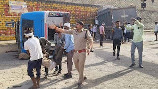 हाइवा और बस की भीषण टक्कर में 3 की मौत, 19 घायल; &nbsp;सीएम मोहन यादव ने की राहत राशि की घोषणा