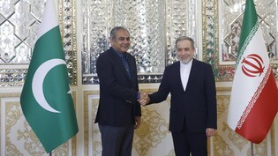 Pakistan Mulls Fresh Attempt To Strike US-Iran Truce After China Nudge