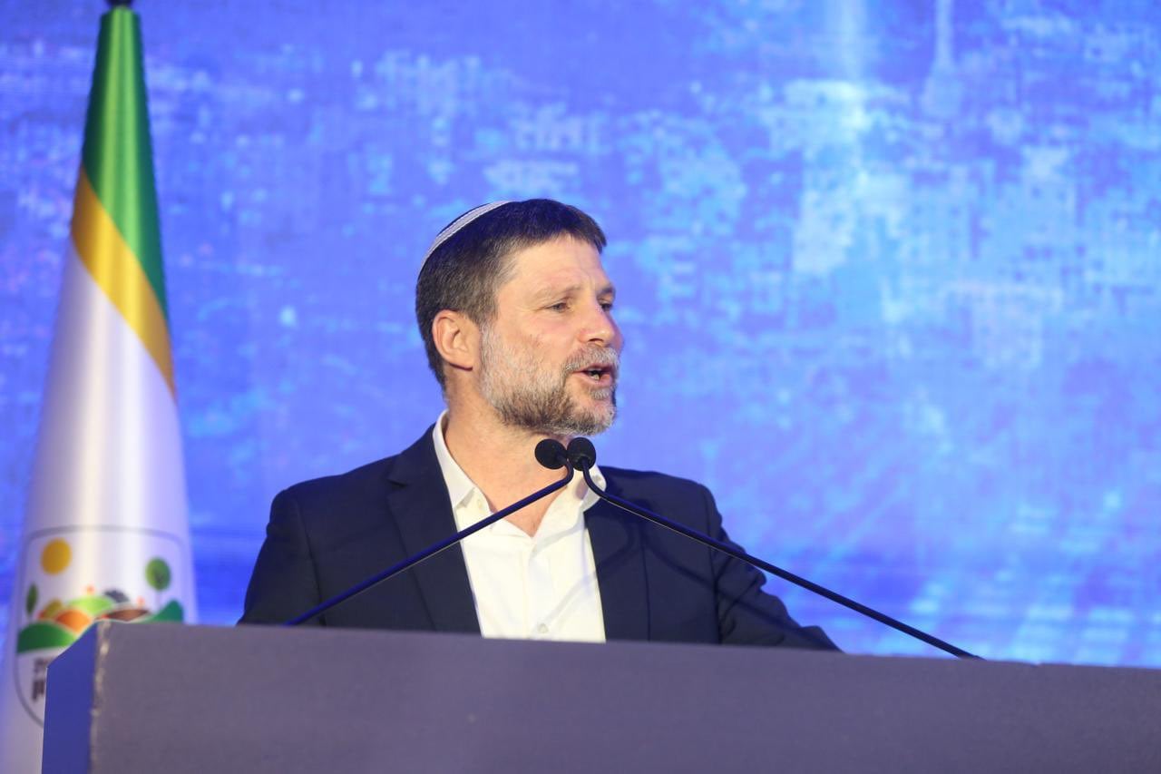 Smotrich criticizes potential Iran deal, links nuclear concerns to Lebanon policy