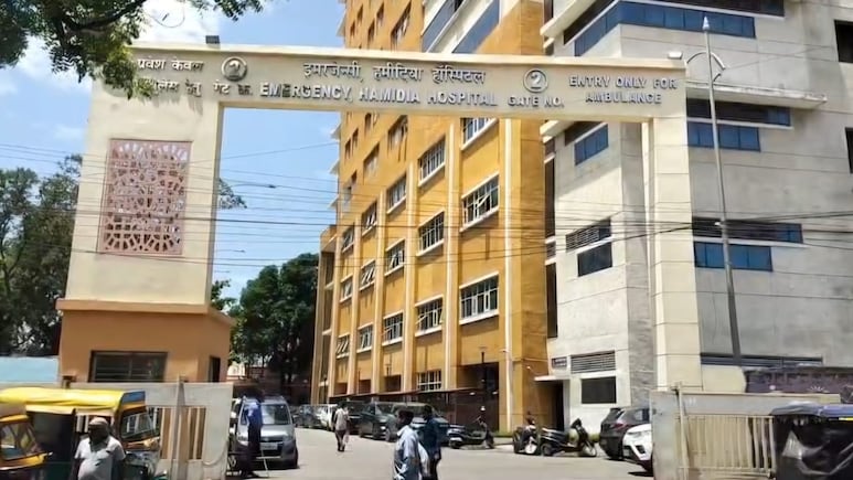 MP के सबसे बड़े हमीदिया अस्पताल का बर्न वार्ड या 'भट्ठी'? 41 डिग्री में कूलर के भरोसे तड़प रहे 90% तक जले मरीज