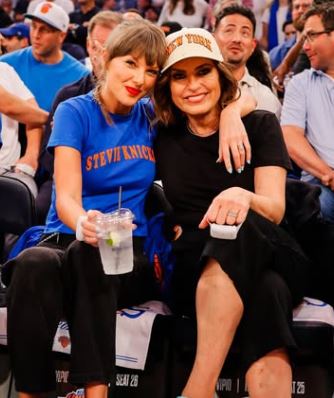 Taylor Swift And Mariska Hargitay Twin In Matching Knicks-Inspired T-Shirts At NBA Finals Game 4
