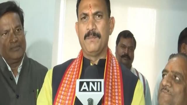 Chhattisgarh Health Minister Shyam Bihari Jaiswal announces plans to handle ebola infection