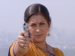 How Smriti Irani's <i>Kyunki 2</i> Replayed Its Darkest Marital Rape Chapter 25 Years Later