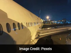 Indian Man Alleges Meal Shortage And Poor Service On Singapore-Delhi Flight, Airline Responds