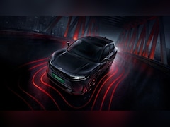 टोयोटा की पहली इलेक्ट्रिक SUV 'Ebella' की डिलीवरी शुरू, सिंगल चार्ज में चलेगी 543 KM, जानें कीमत और फीचर्स