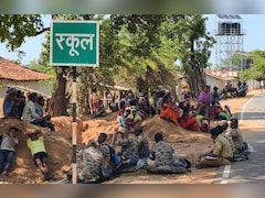 छत्तीसगढ़: धर्मांतरण विवाद भड़का, 26 परिवारों को गांव से निकाला, श्मशान के पास ली शरण