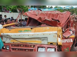 15-Year-Old Among 3 Dead After Truck Crashes Into Kerala Bus Stop