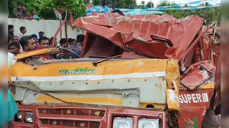 15-Year-Old Among 3 Dead After Truck Crashes Into Kerala Bus Stop
