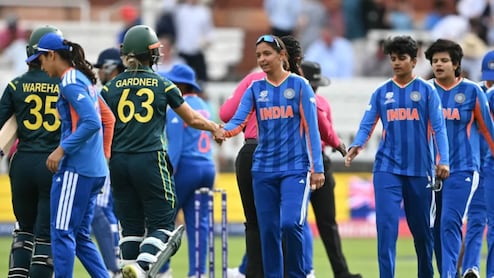 Women&rsquo;s T20 WC: चॅम्पियन होण्याचं स्वप्न अधुरंच! टीम इंडिया वर्ल्ड कपमधून OUT; ऑस्ट्रेलियाने धुळ चारली