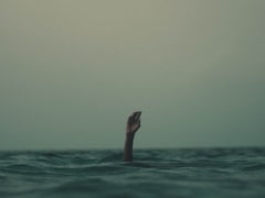 Karnataka Tourist Swept Away By Wave At Goa's Baga Beach After Ignoring Warnings