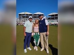 Jena Sims Says She Planned Her Outfit Just To Meet Taylor Swift&rsquo;s Fiance Travis Kelce