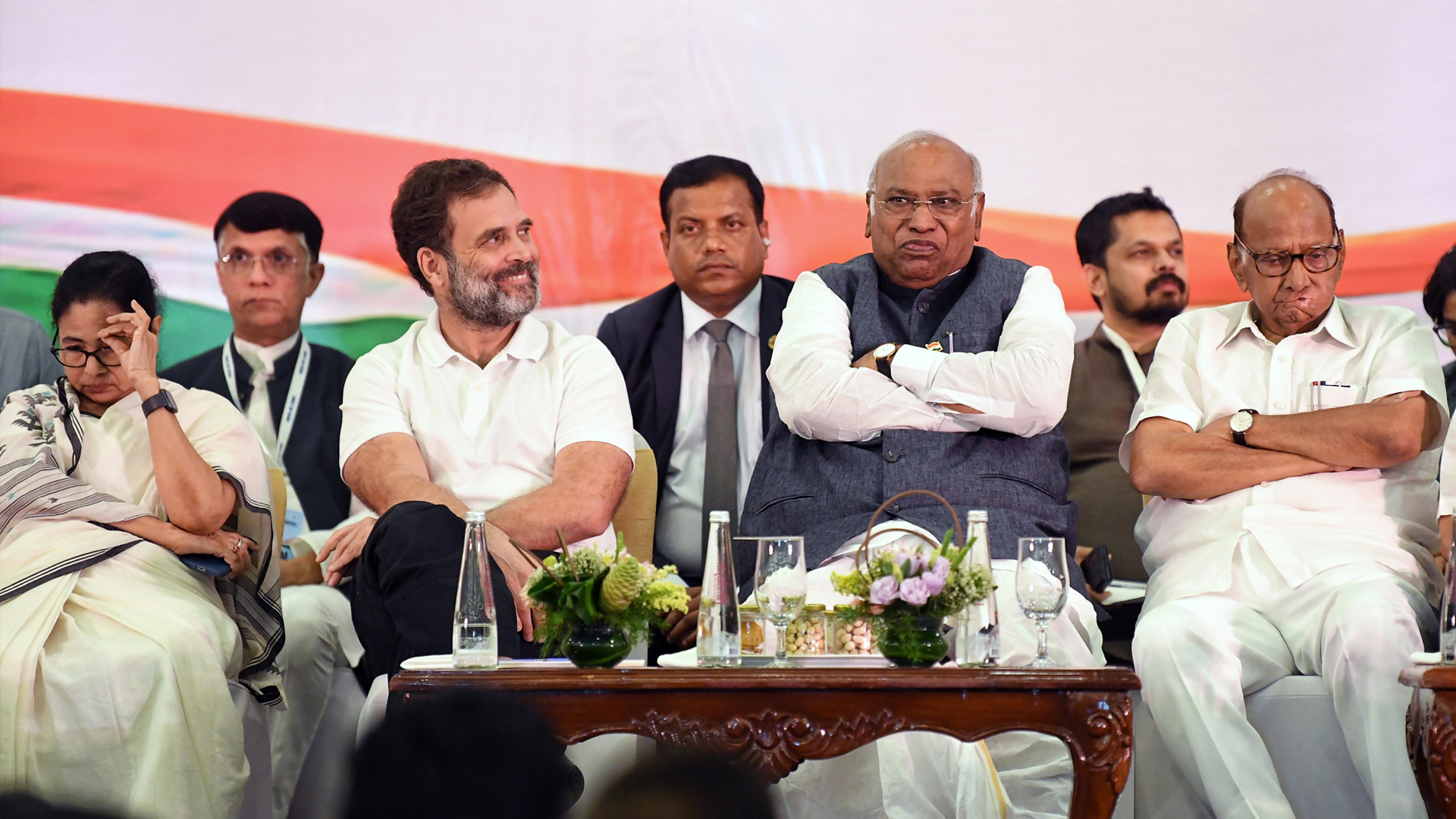 Mamata, Pawar In Focus As Congress Leaders Pitch Grand Merger