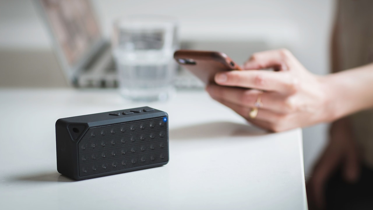 Why Bluetooth Speakers Distort At High Volume And How To Fix It Why Bluetooth Speakers Distort At High Volume And How To Fix It