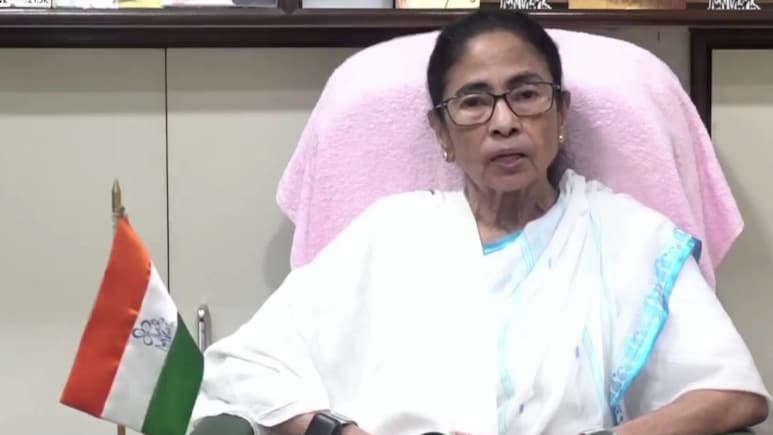 'मेरे साथ खेला हुआ, वक्त आने पर मैं बड़ा खेल खेलूंगी'- ममता की BJP को चेतावनी; कल कोलकाता में देंगी धरना
