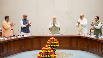 Cabinet Approves Ahmedabad Metro's Extension, Central Govt Office And Residential Complexes In Amaravati