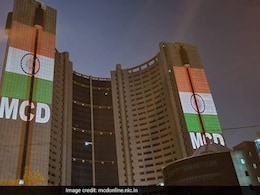 E20 Row Reaches Delhi Civic Body, AAP Members Climb Benches, Raise Slogans