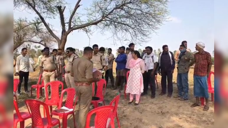 एक के बाद एक 8 लोगों की रहस्यमयी मौत! जांच के लिए कब्र से निकाला शव, ग्रामीण परेशान&nbsp;