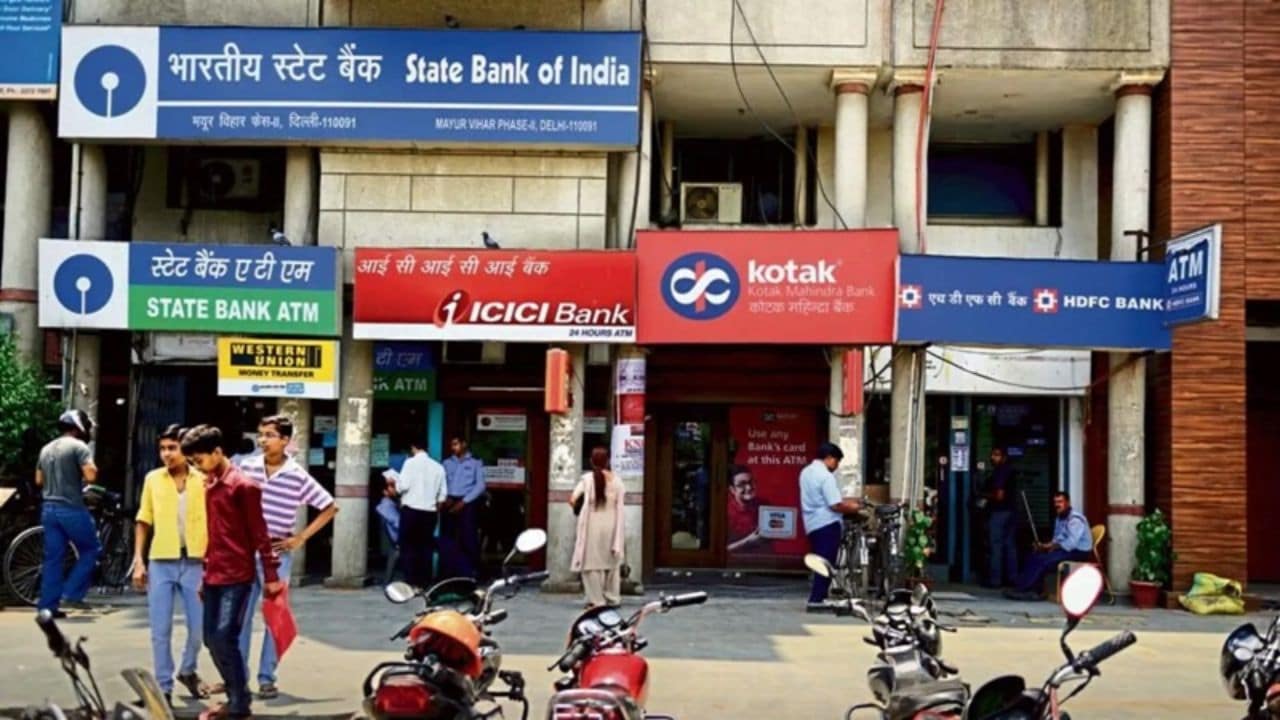 SBI, एक्सिस, HDFC से लेकर बैंक ऑफ बड़ौदा, ICICI और यूनियन बै