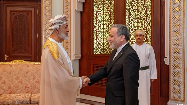 Team Trump Wants 'Neutral' Oman To 'Pick A Side' That's Not Iran
