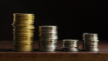 Gold, Silver Prices June 25: Check Rates In Mumbai, Delhi, Chennai, Kolkata, Bangalore, Hyderabad