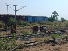 Nagpur News : गुन्हेगारीचा भयंकर शेवट; 3 साथीदारांनीच केला घात; गळा चिरलेल्या अवस्थेत रेल्वे ट्रॅकवर आढळला मृतदेह