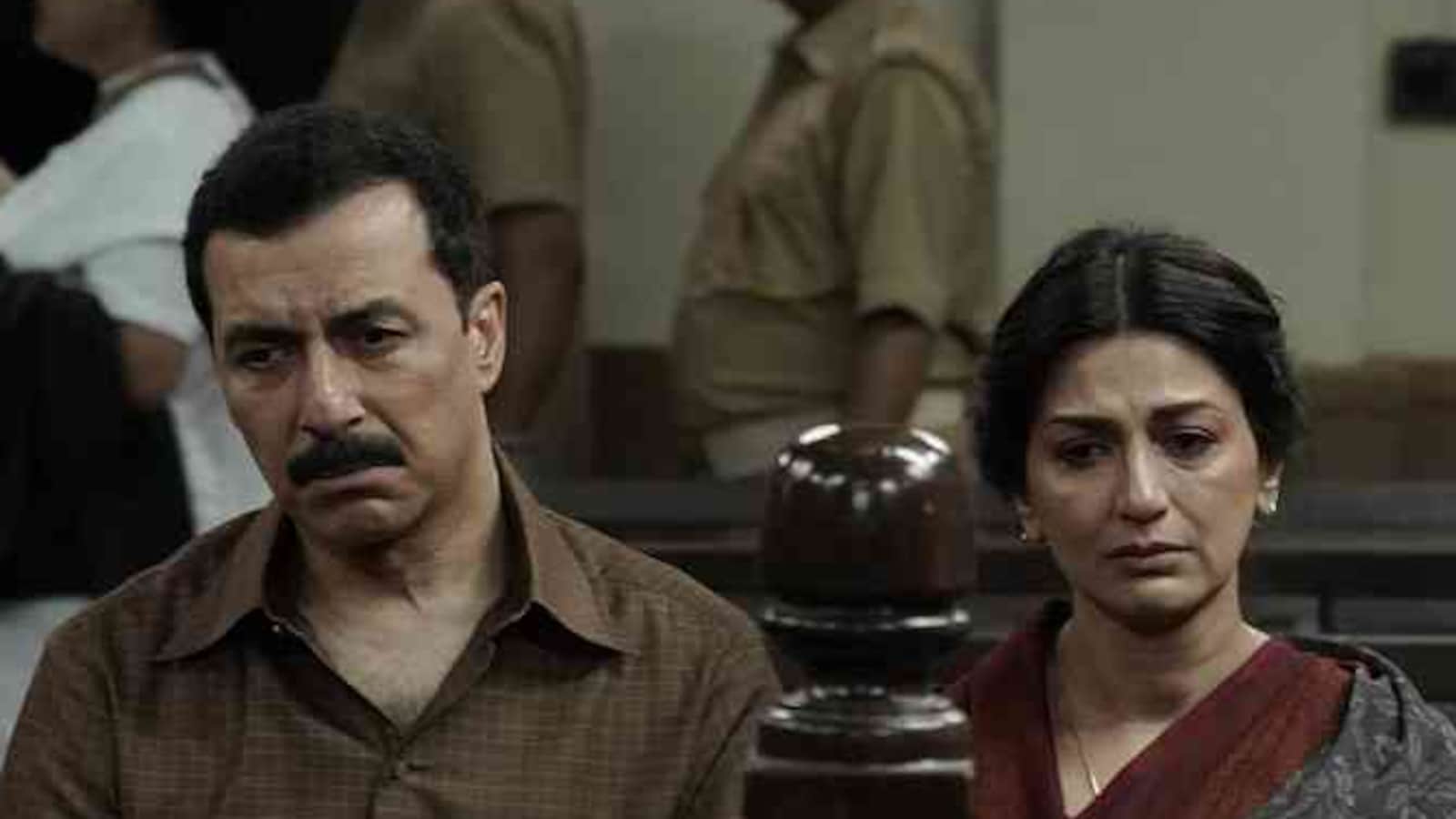 ‘No Playing After Dark’: Raakh Stars Sonali Bendre, Aamir Bashir On How Ranga-Billa Case Changed Their Childhood
