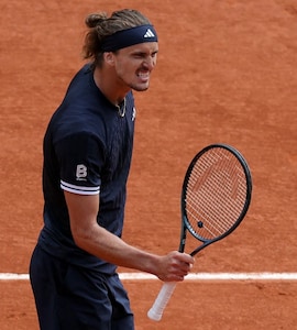 Alexander Zverev Eases Past Jakub Mensik To Reach Second French Open Final