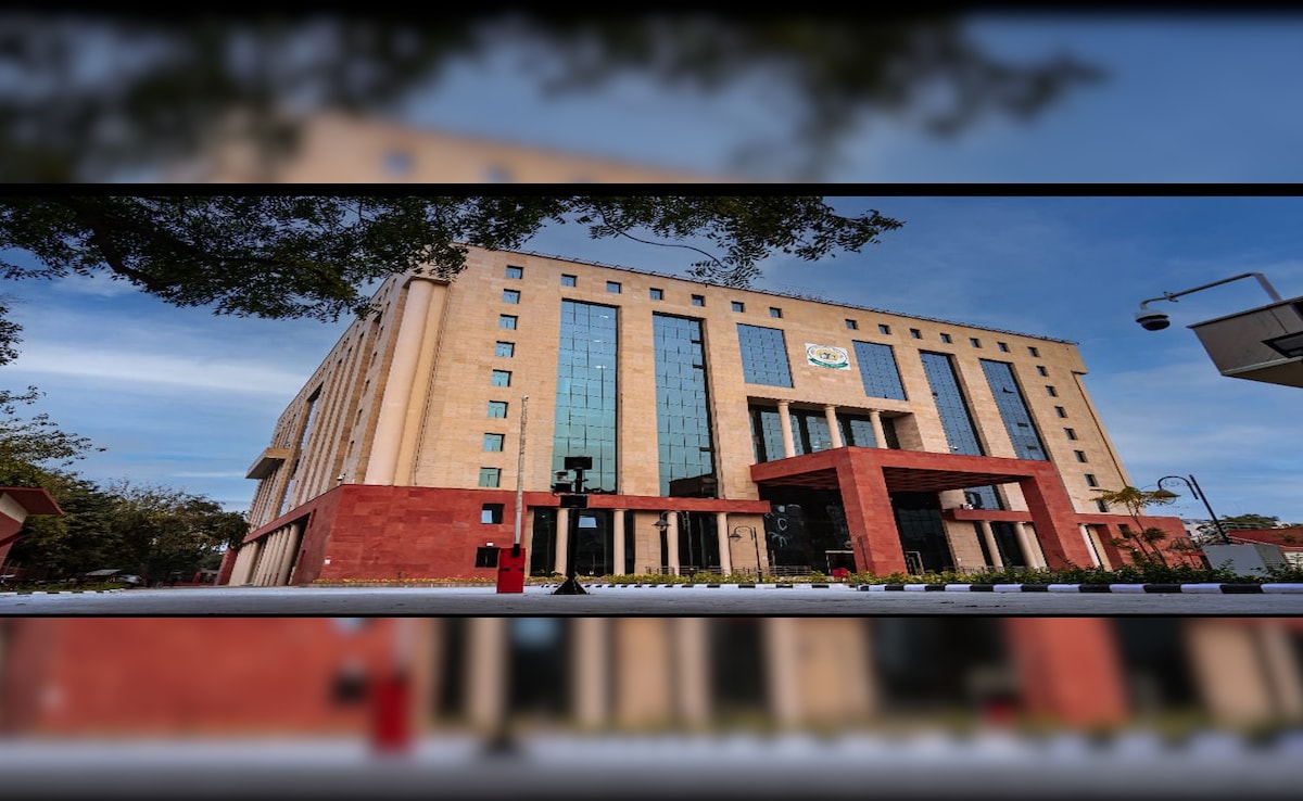 आज आधी रात से पहले लाइव होगा CBSE का Re-evaluation लिंक, जानें क्यों हुई देरी और कैसे करें अप्लाई