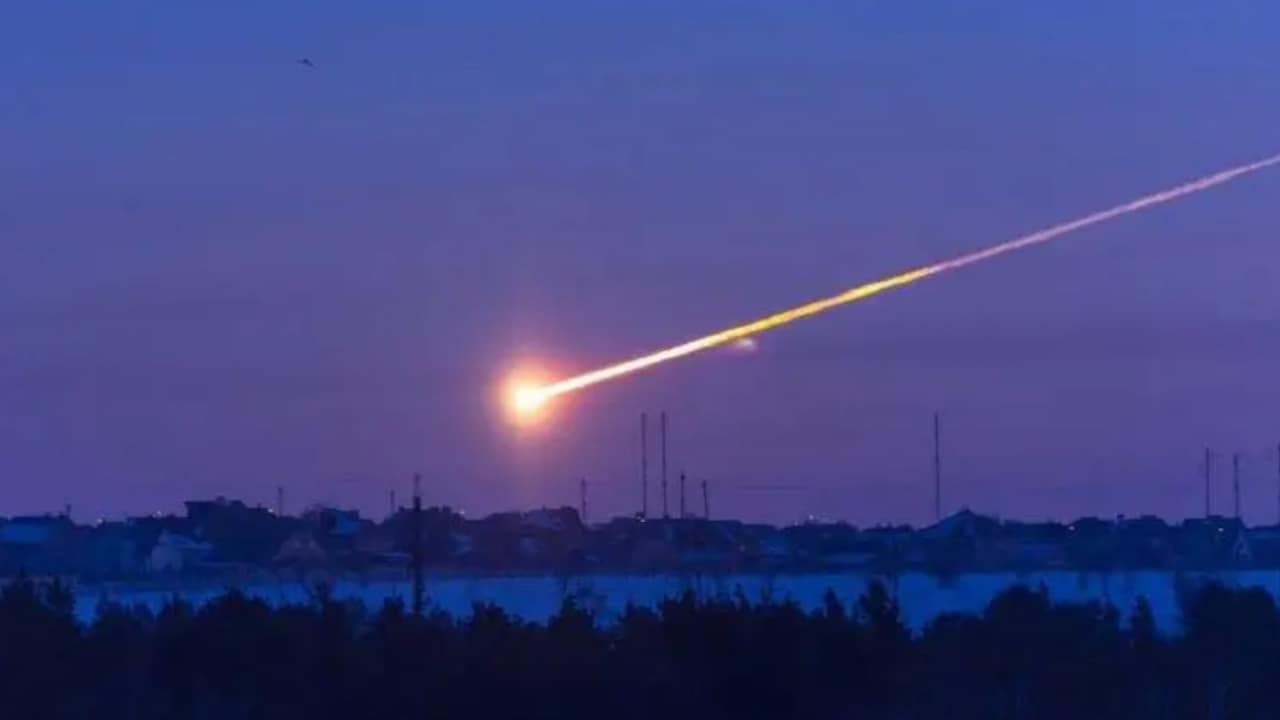 The fireball over Chelyabinsk