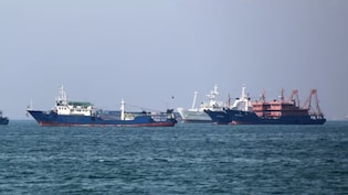 Brent Crude Oil Prices Rise 1% After Trump Rejects Iran Peace Proposal; Brent Near $98, Hormuz In Focus