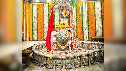 144 करोड़ से ज्यादा आय; महाकाल मंदिर में दान का नया रिकॉर्ड, लड्डू प्रसादी व दान से तीन गुना हुई कमाई