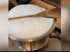 दूध उबलकर बार-बार गैस पर गिर जाता है? Chef का ये 20 सेकंड वाला ट्रिक आएगा काम