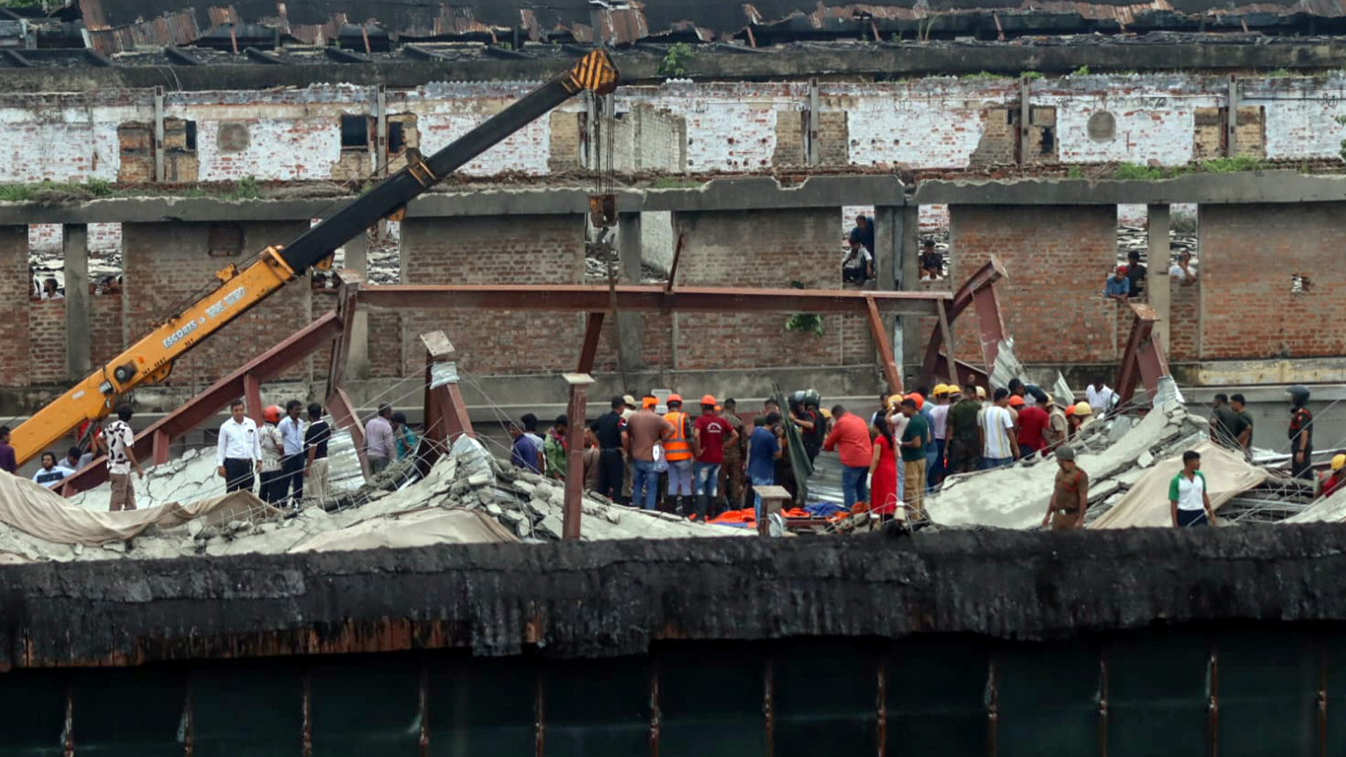 Kolkata Warehouse Collapse: 3 Dead, Several Trapped