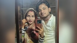 शादी के एक साल बाद पत&zwj;ि-पत्नी ने उठाया खौफनाक कदम, कमरे में फंदे से लटके मि&zwj;ले शव; रात को हुई थी लड़ाई